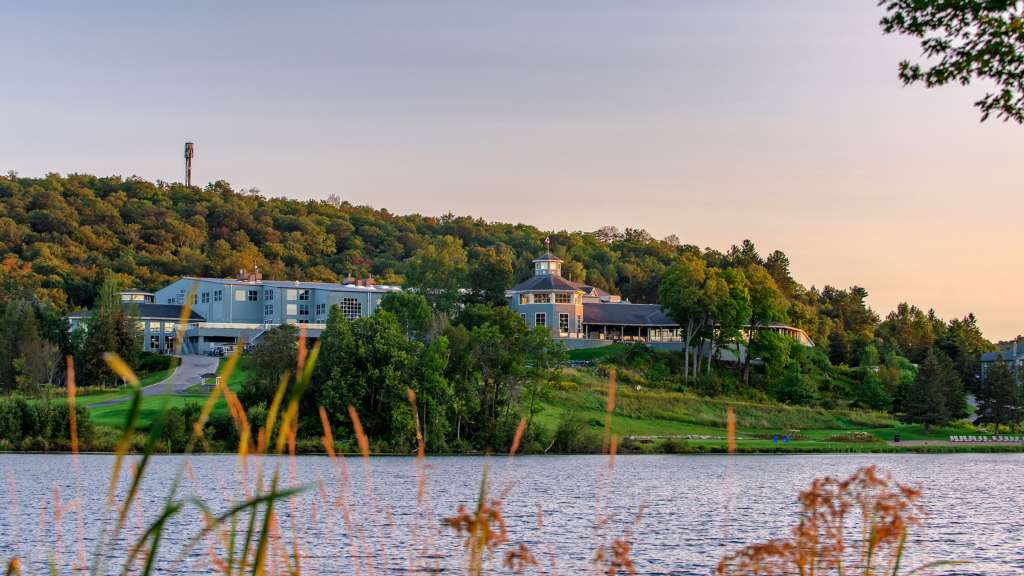 Deerhurst Resort Special Offers