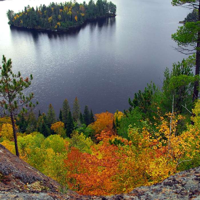 An Insider's Guide to Fall Colours in Muskoka