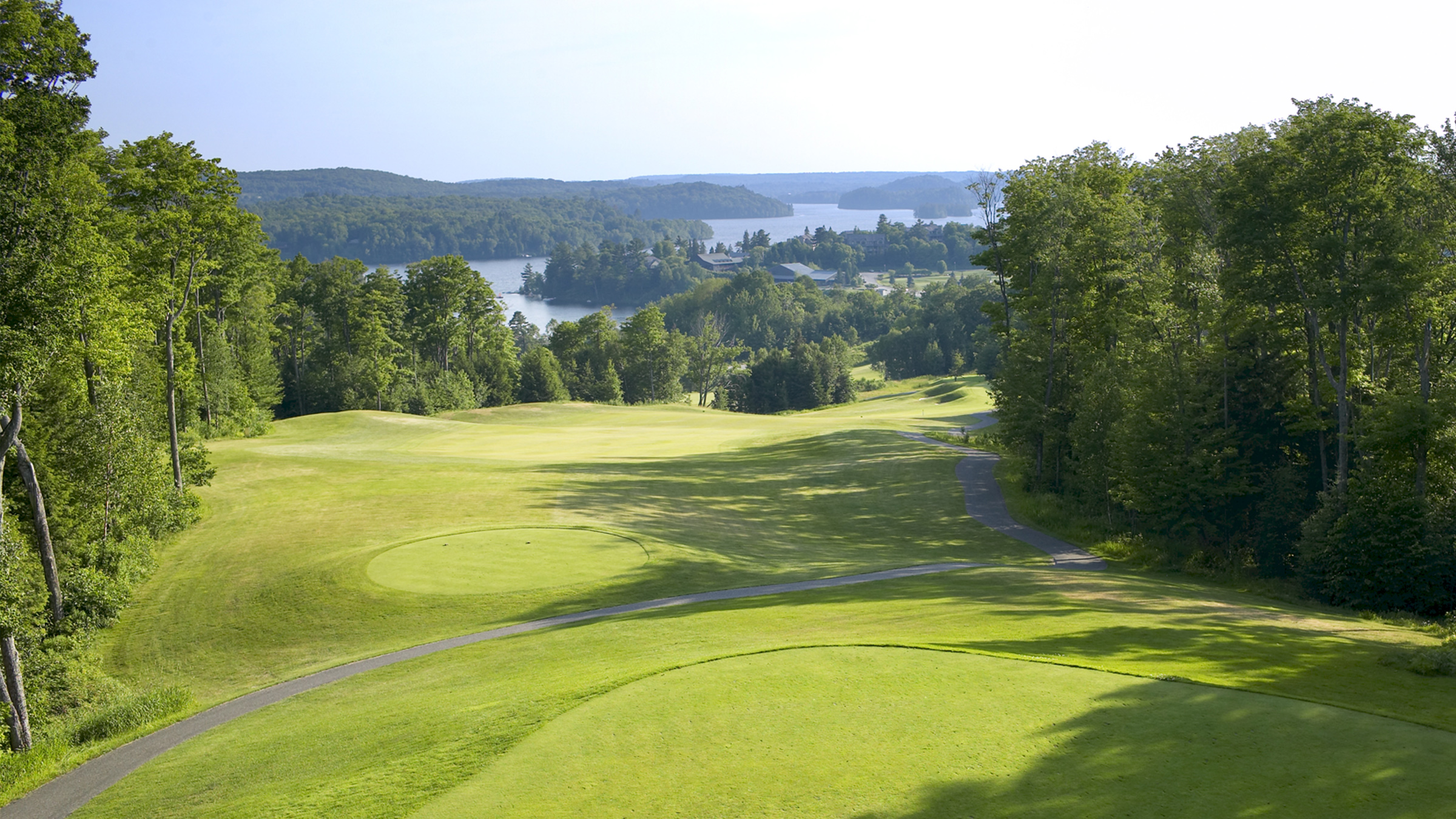 Stay & Play Golf Packages at Deerhurst Resort