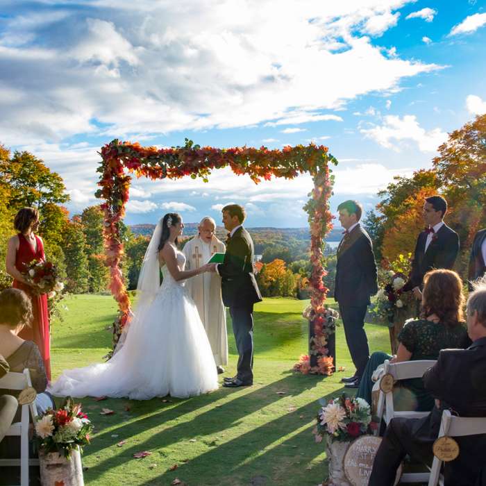 Six Ways to Make Your Wedding More Muskoka