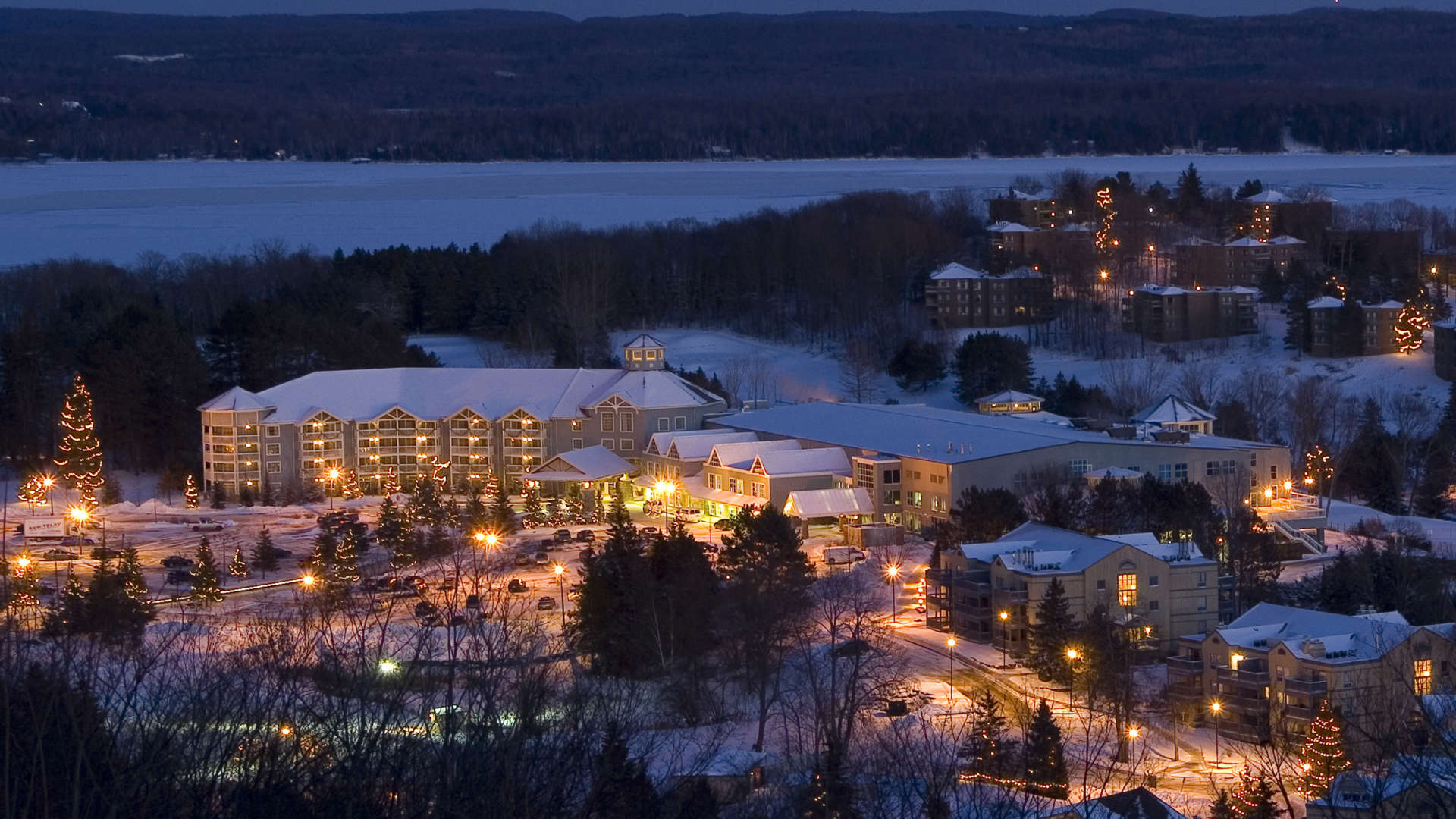 Deerhurst Resort Deals Muskoka Vacation and Conference Retreat