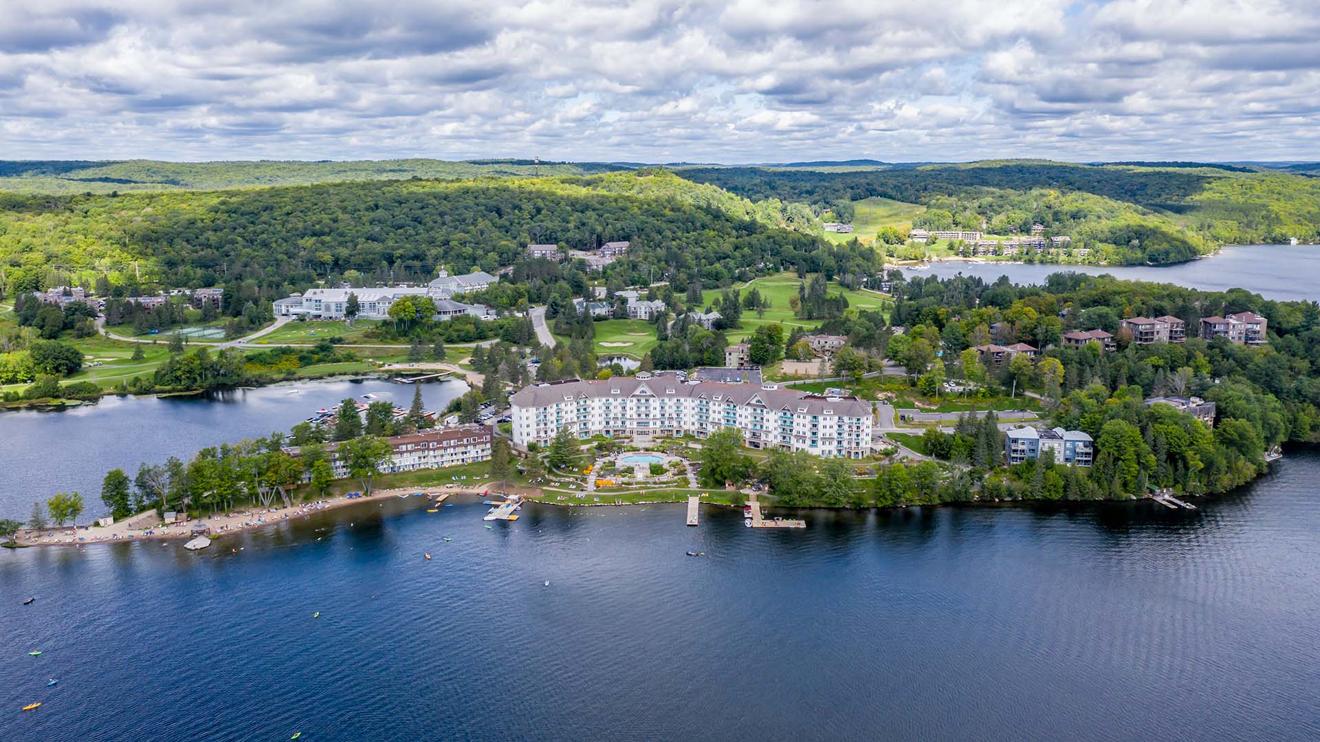 Aerial view of Deerhurst Resort