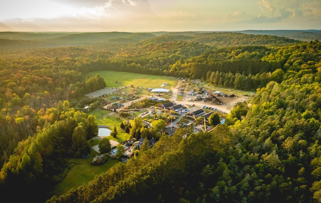 Aerial photo of Sandhill Nursery showing the grounds during the fall festival